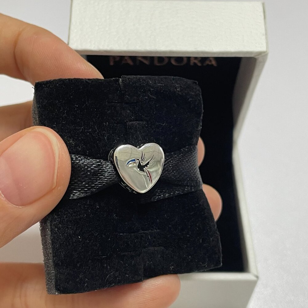 Pandora Belize Charm Heart Bead Charm